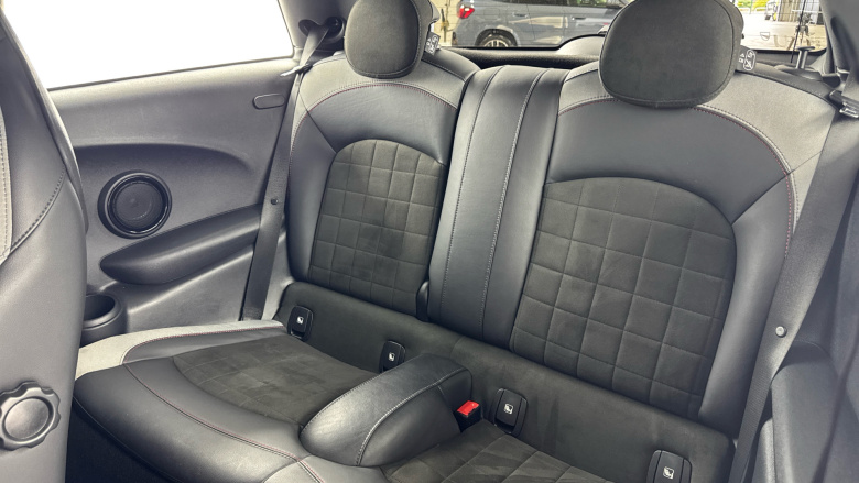 MINI Hatchback 1.5 Cooper Sport 3dr Auto Petrol Hatchback